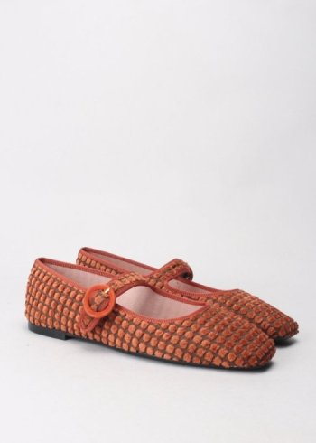 mercedes jama camel 2