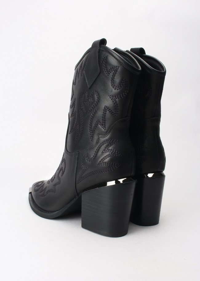 bota campera napa black