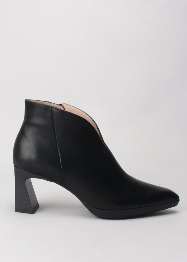 botin plataforma soho negro