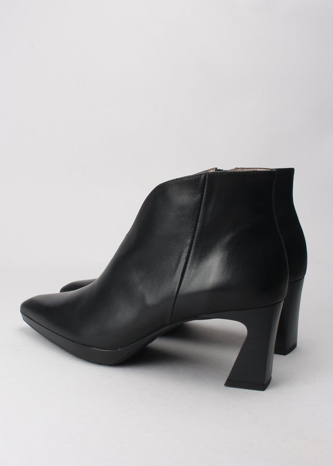 botin plataforma soho negro