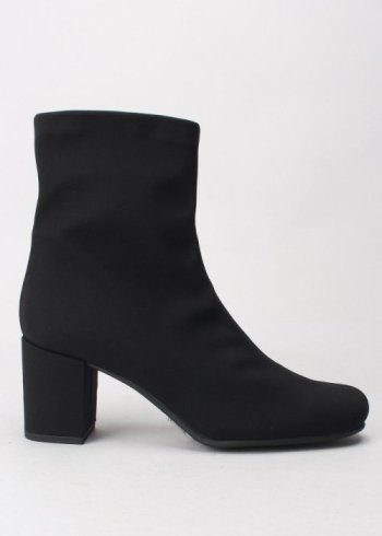 botin scoth negro