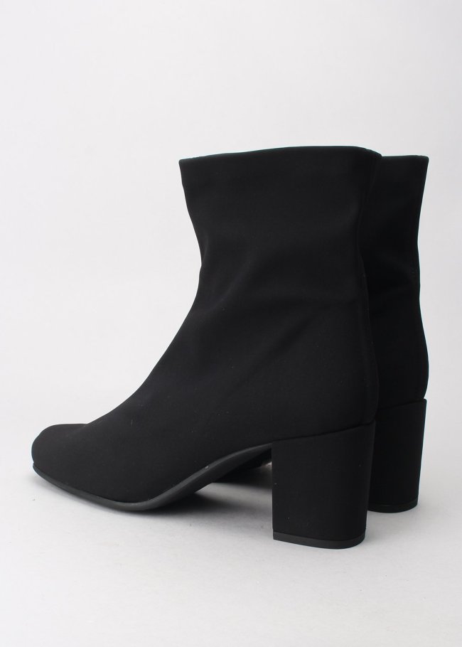 botin scoth negro