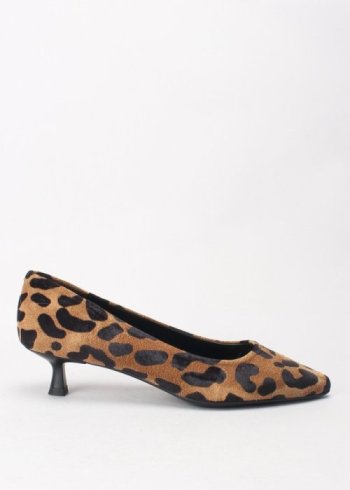 salon leopardo cuero