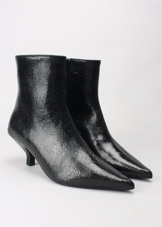 botin craquele negro