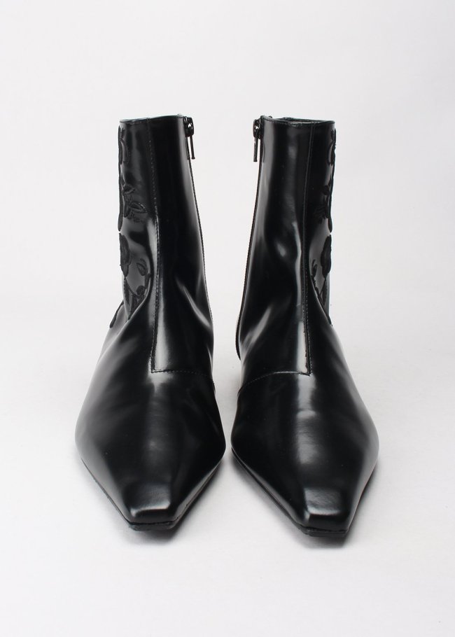botin bordado boston negro