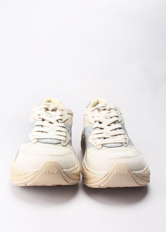 deportiva calf suede off white