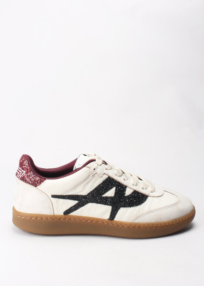 deportiva white glitter negro