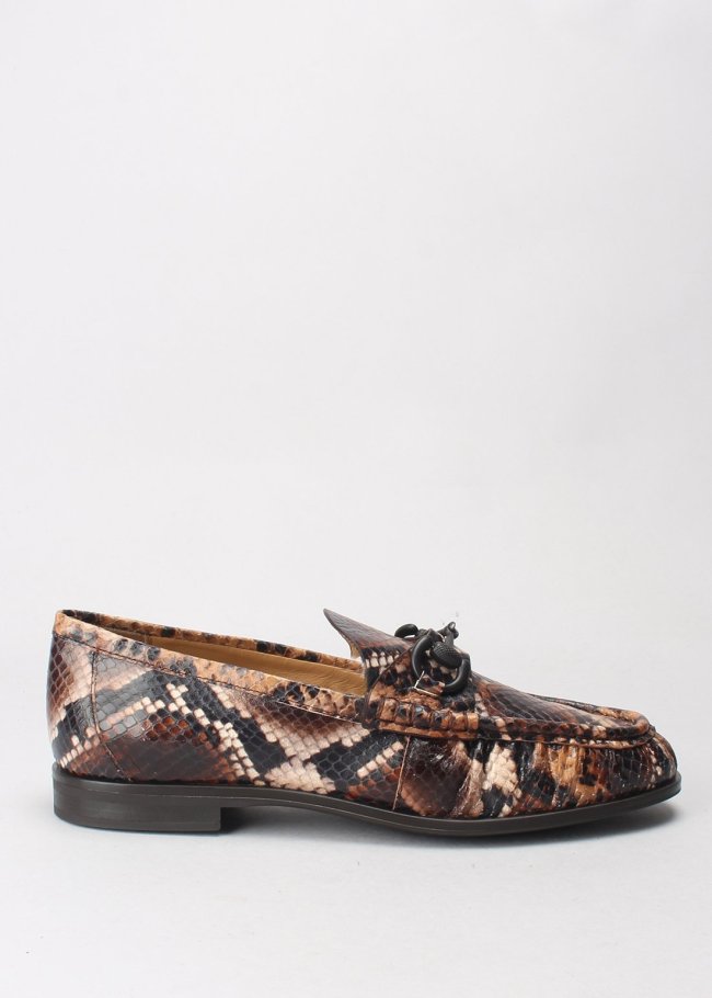 mocasin adorno pyton testa