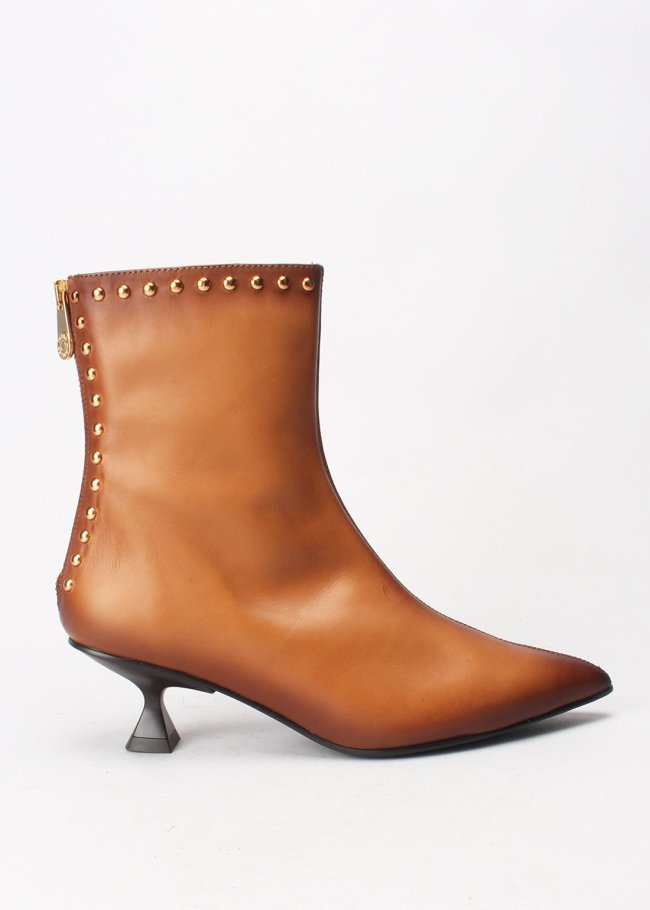 botin tachas firence cuero