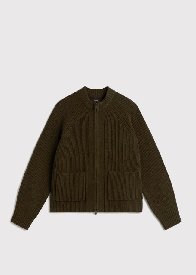 knit woman vintage green 218