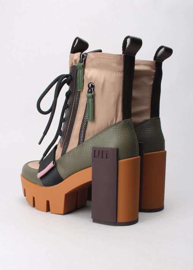 grip combat mid leather caramel mix