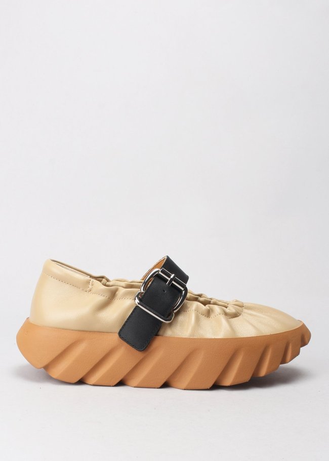 tura cove sheep patent leather skin