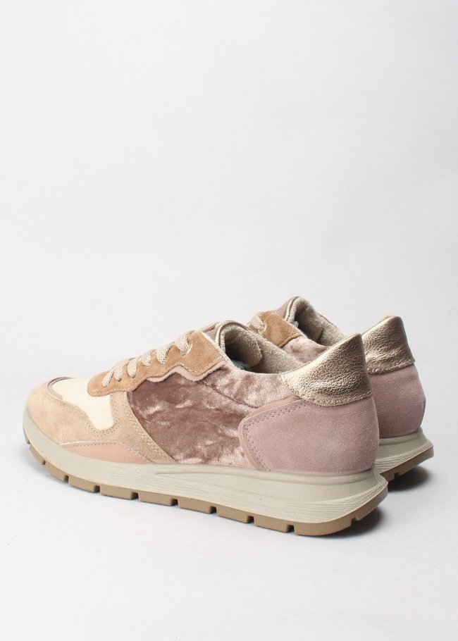 deportiva terciopelo biscotto