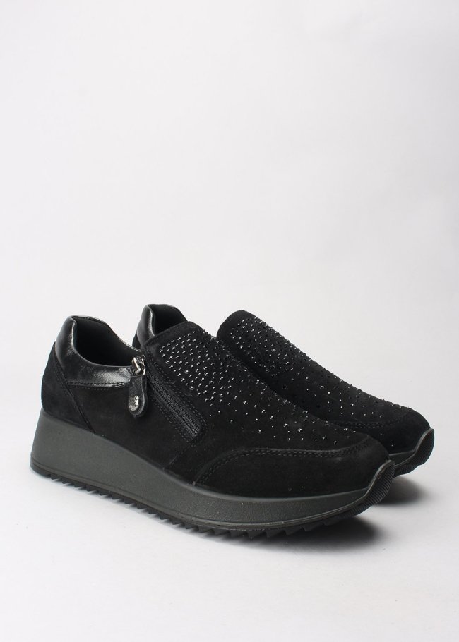 copete serraje negro