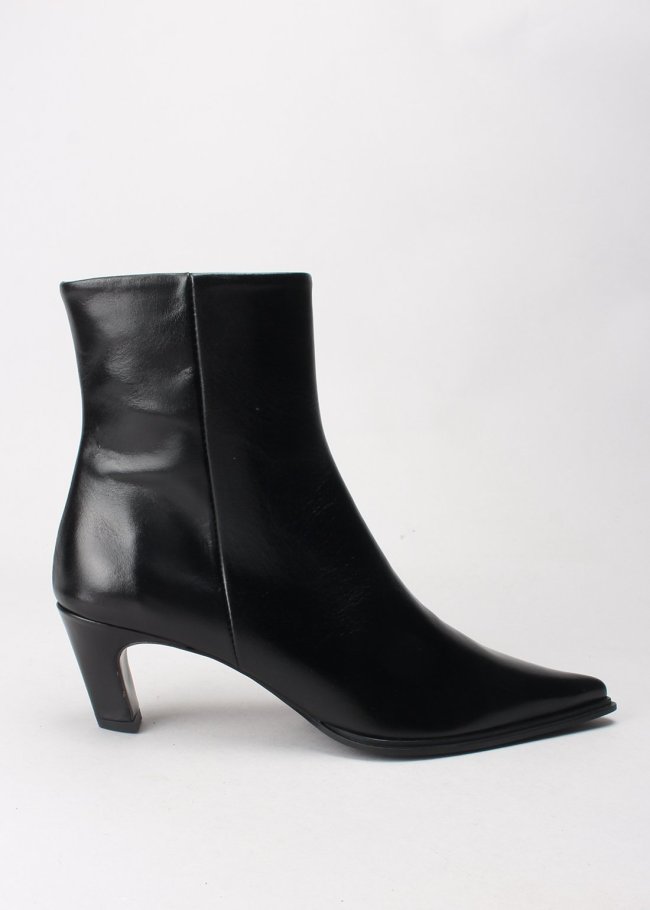 botin lux negro
