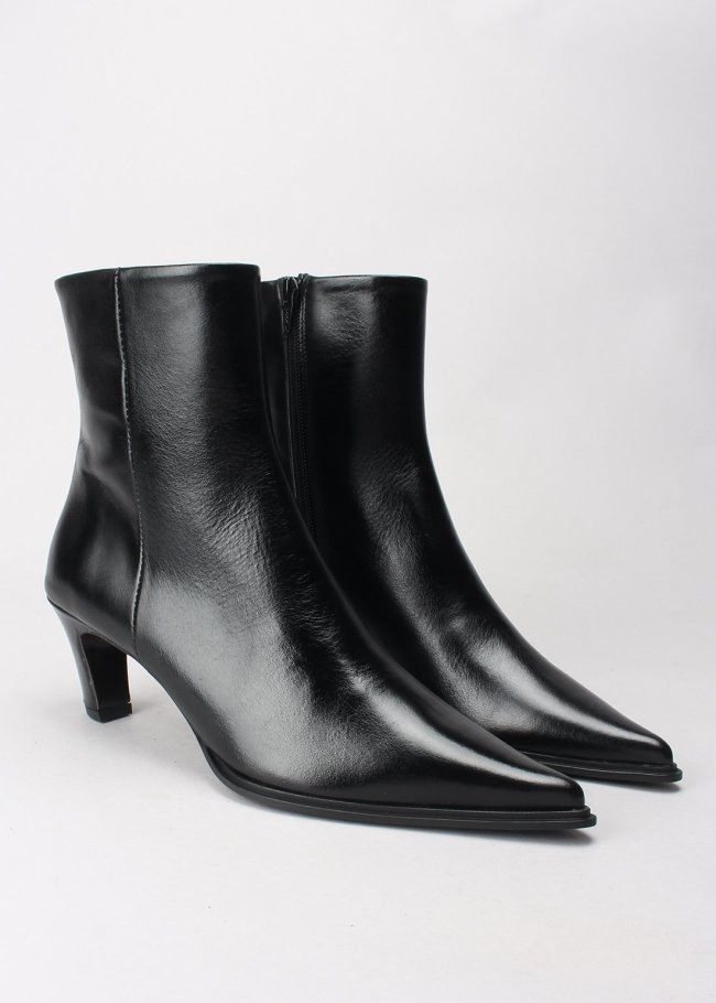 botin lux negro