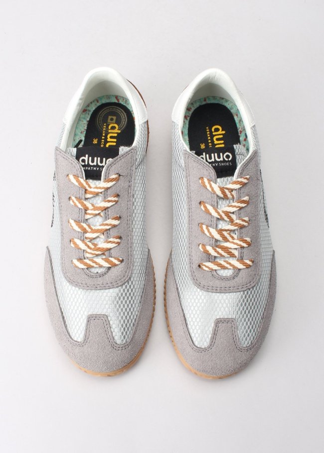 deportiva ona lace jogging plata