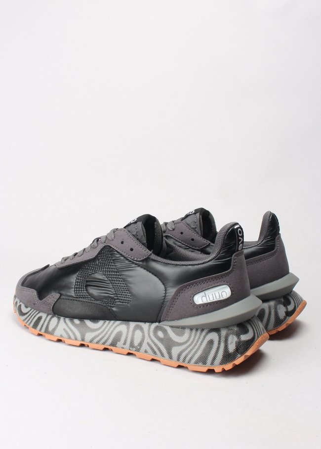 deportiva sensei moon negro