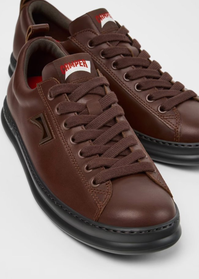 sneakers runner four ultra soft cola