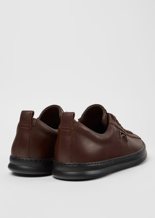 sneakers runner four ultra soft cola