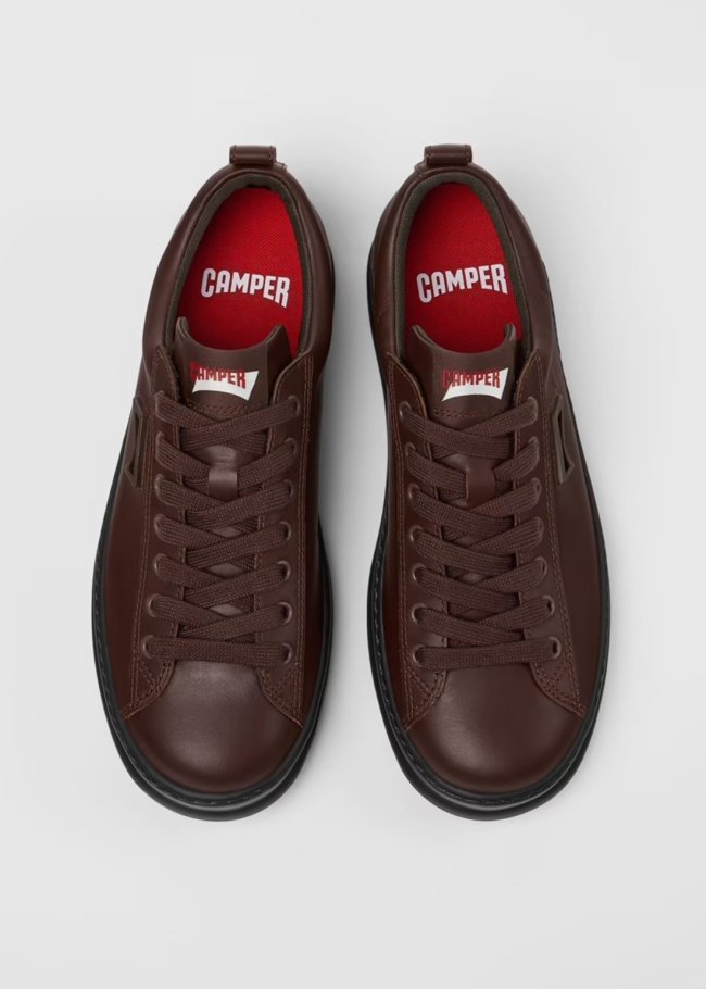 sneakers runner four ultra soft cola