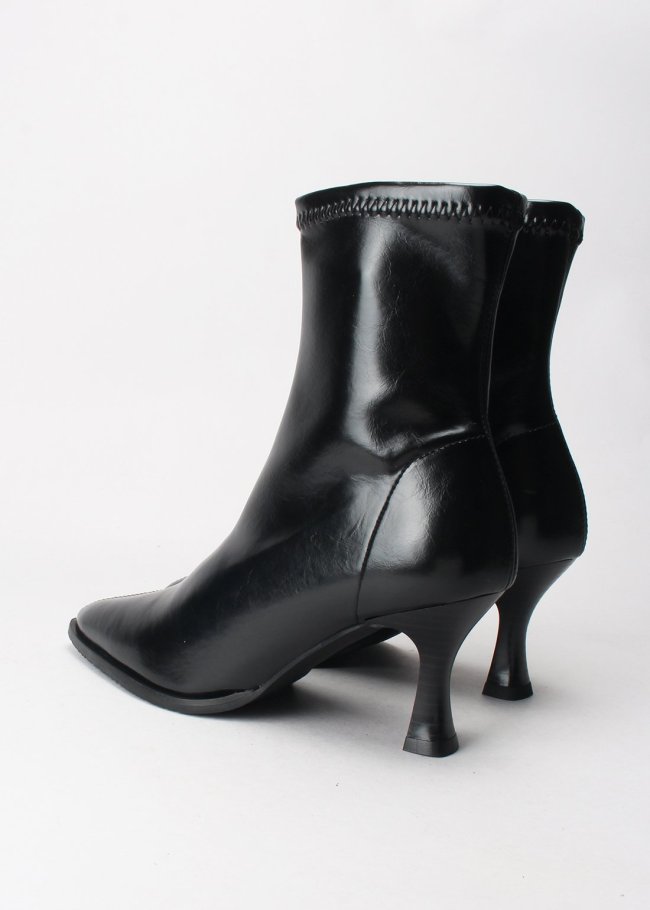 botin zeta plus malori negro