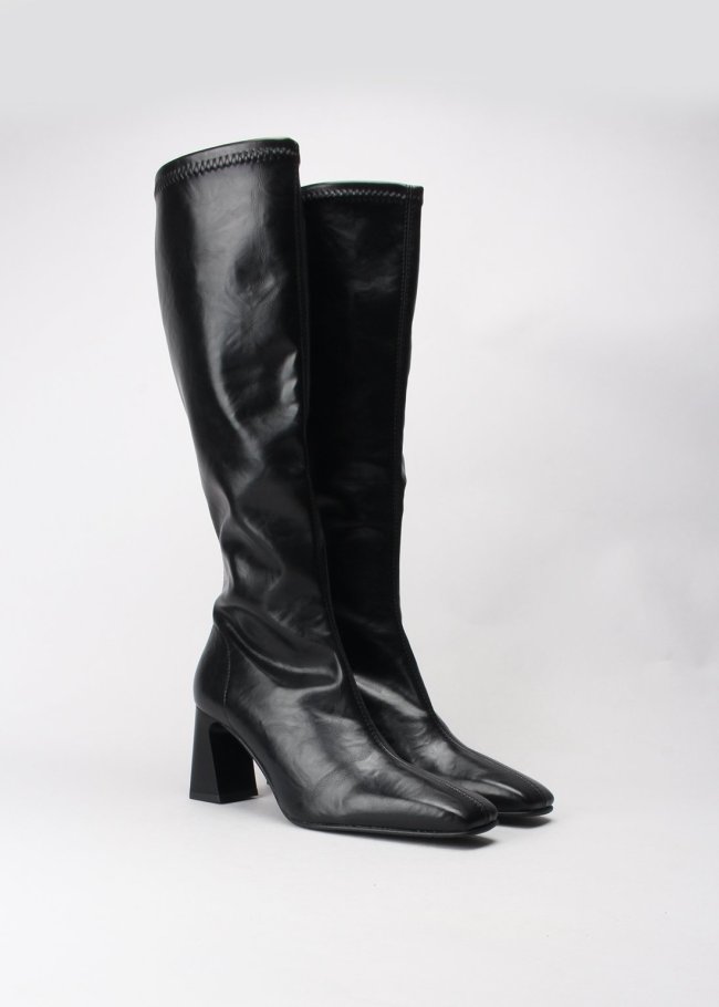 bota joy malori negro