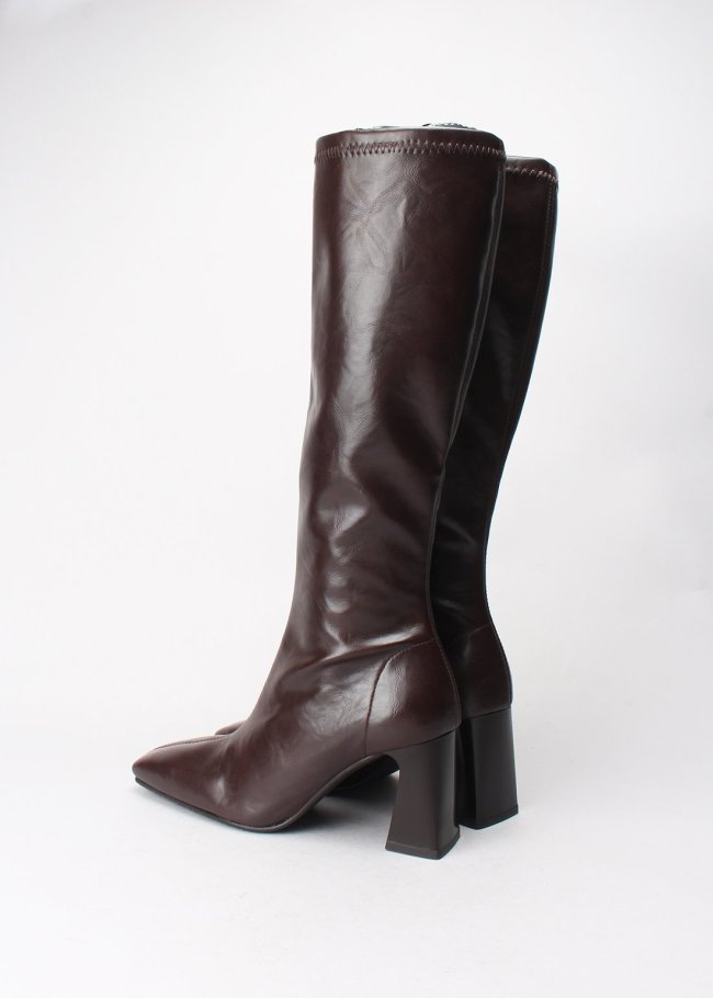 bota joy malori testa