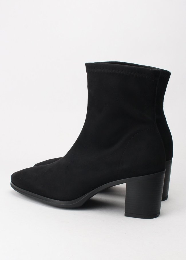 botin luisa ante str negro