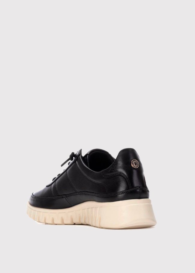 deportiva piel negro