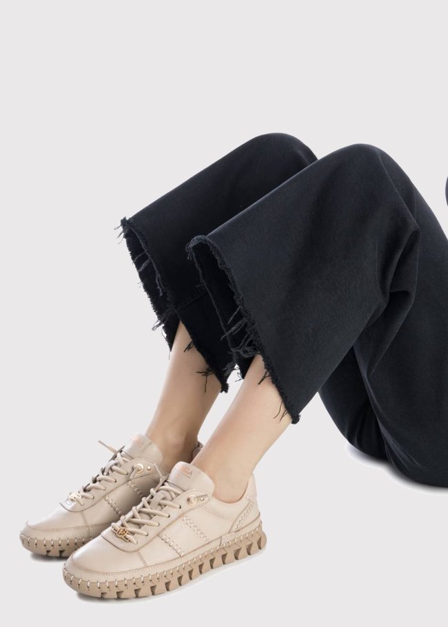 deportiva piel beige