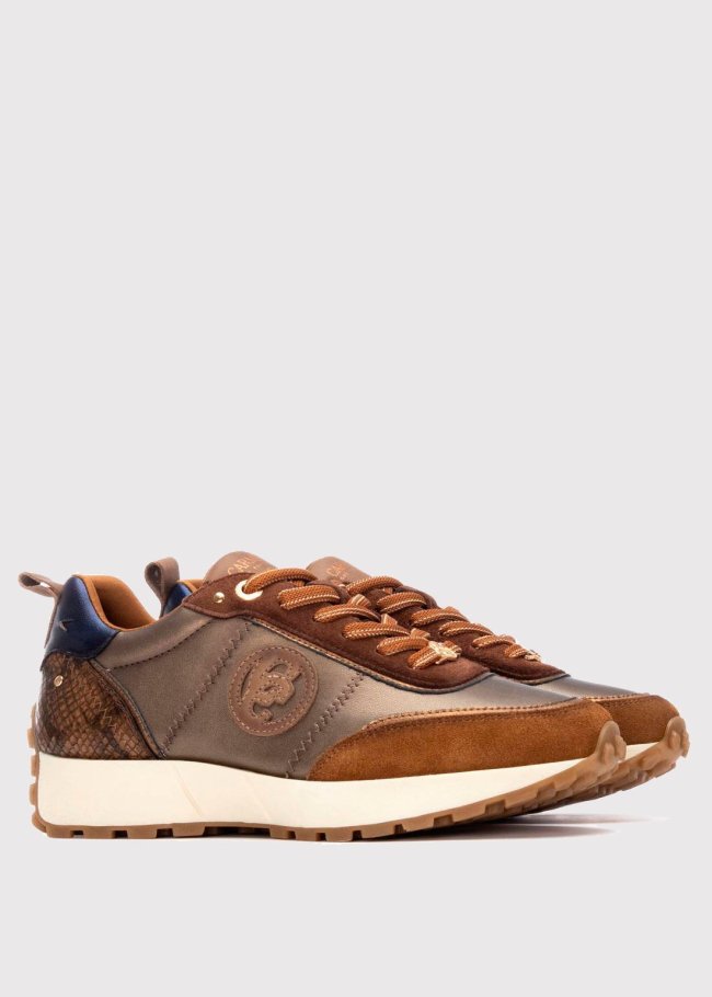 deportiva piel marron