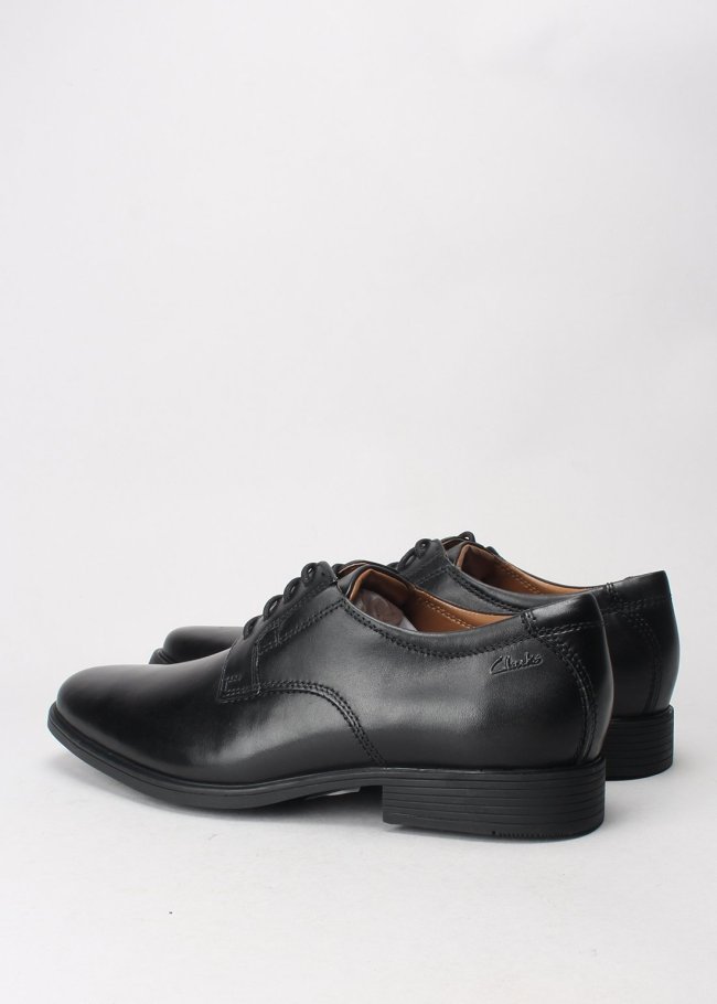 tilden plain black leather