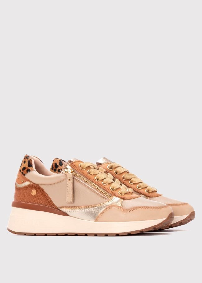 deportiva beige