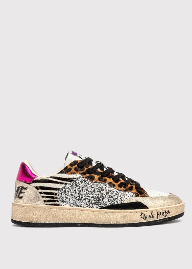 deportiva blanco gliter plata