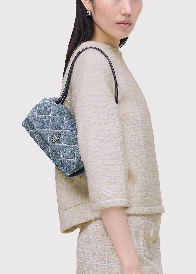 The dual chain shoulder indigo