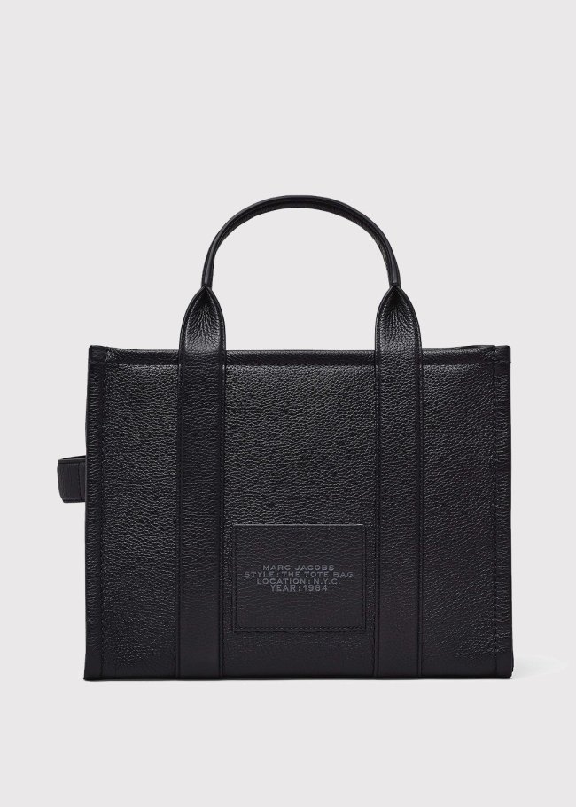 The medium tote black