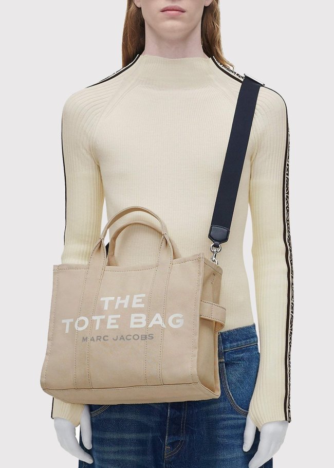 The medium tote beige