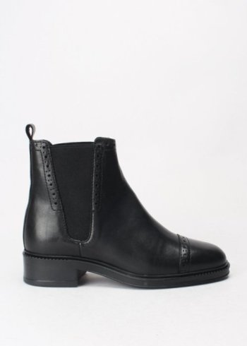 botin piel negro