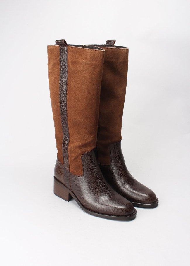 bota ciervo serraje marron