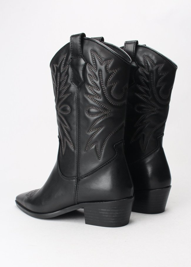 bota pespunte piel negro