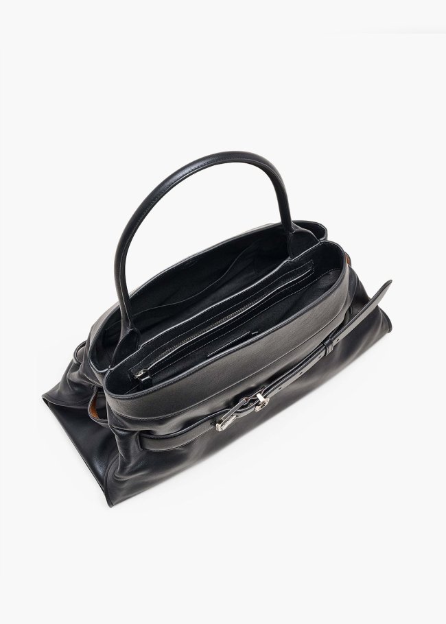 the satchel black 001