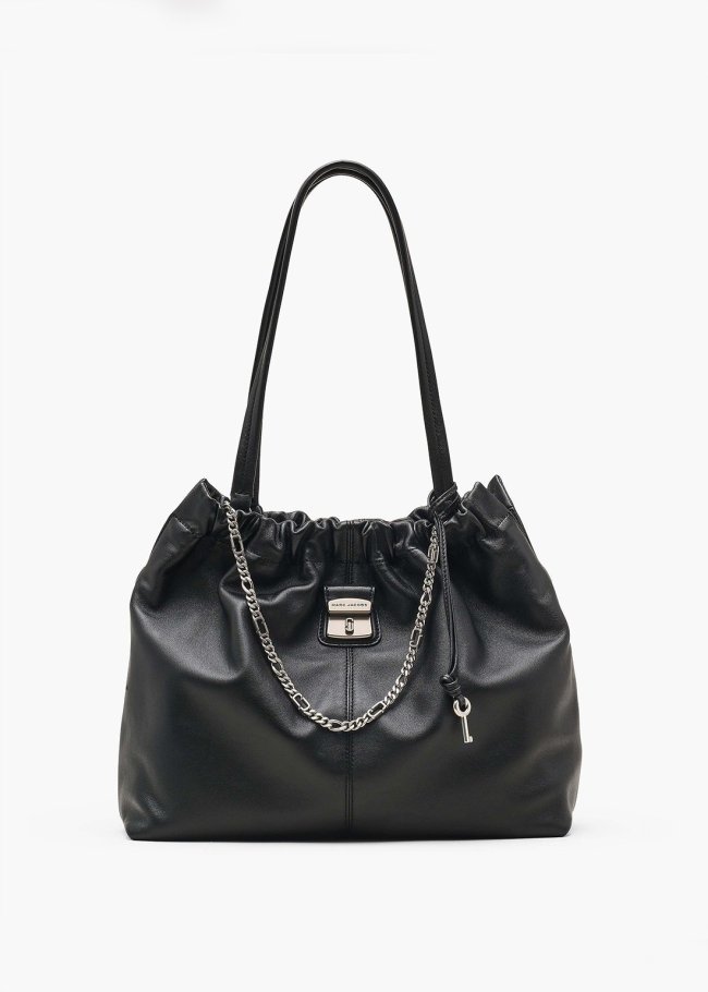 the tote dark black 001