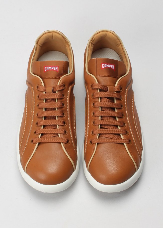 sneakers pelota xlf pavitra igar cuero