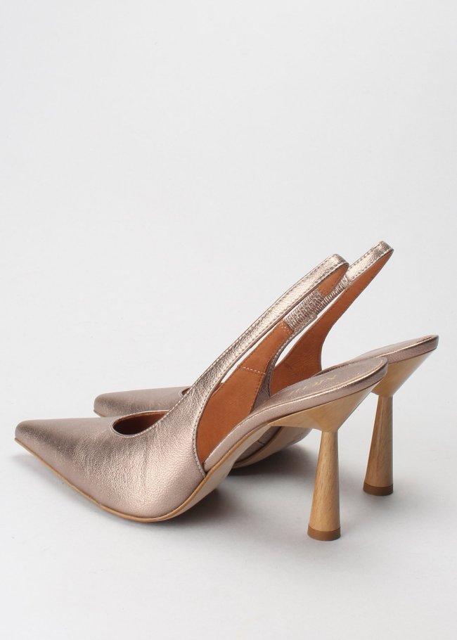 clara destalonado galaxy mate stone