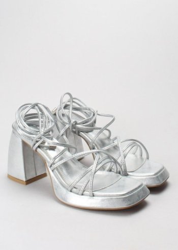 sandalia sylvia piel plata 2