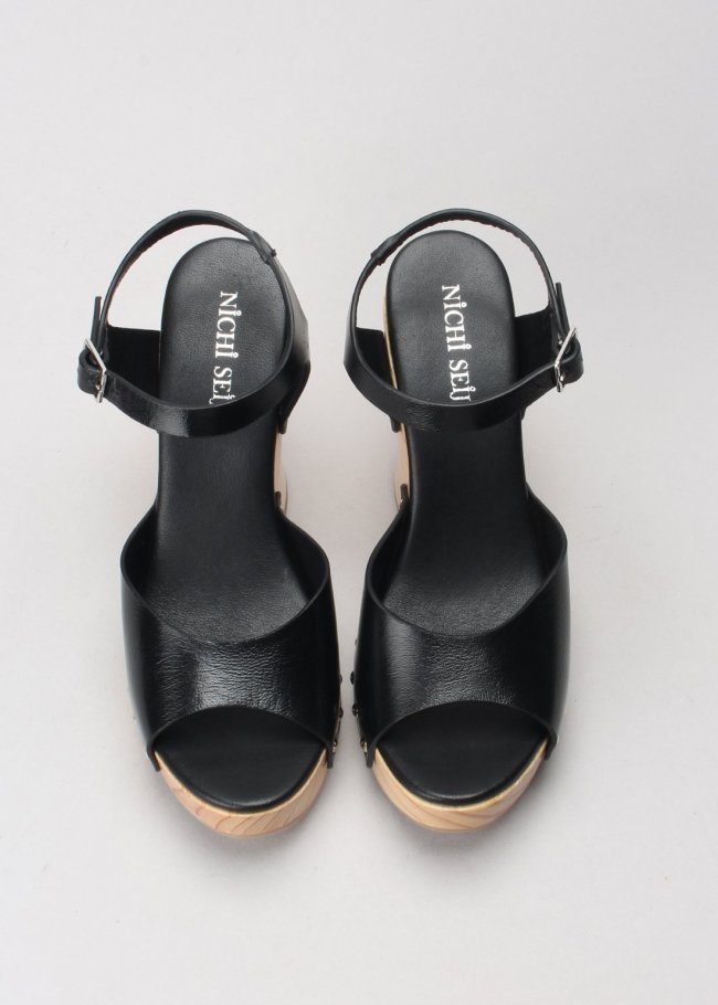 sandalia kiara negra