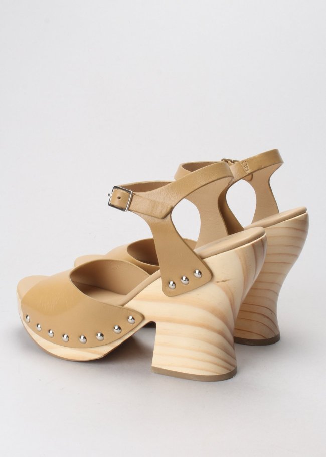 sandalia kiara camel