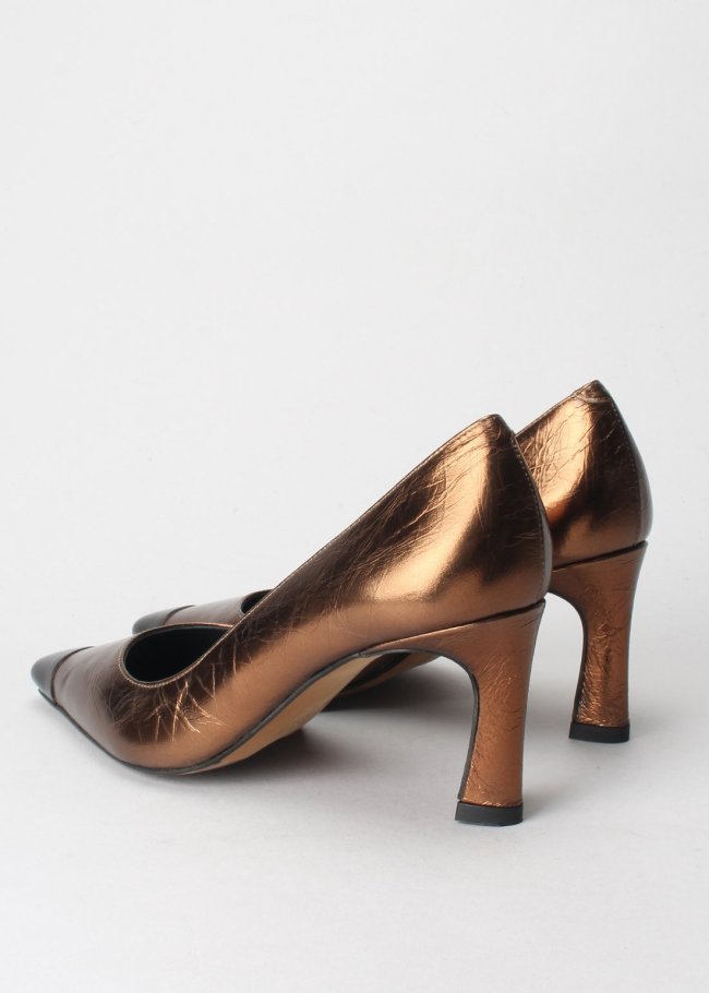 salon metal cobre puntera negra