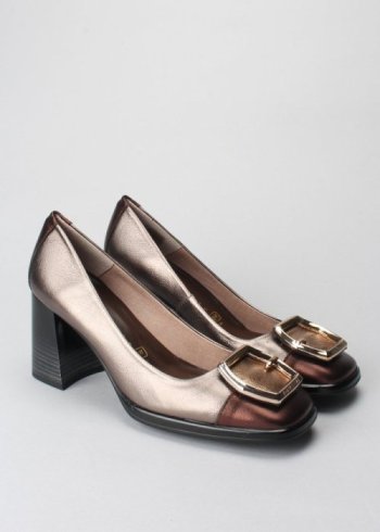 salon hebilla goat met bronzo 2